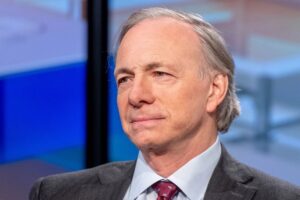 Read more about the article Ray Dalio has bought bitcoin