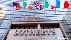 Read more about the article Top Auction House Sotheby’s to Accept Cryptocurrencies via Coinbase for Physical Art