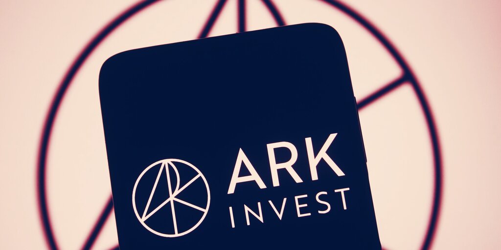 Read more about the article Cathie Wood’s ARK Invest Joins the Bitcoin ETF Race