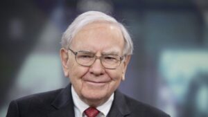 Read more about the article Warren Buffett’s Berkshire Hathaway Invests in Bitcoin-Friendly Digital Bank