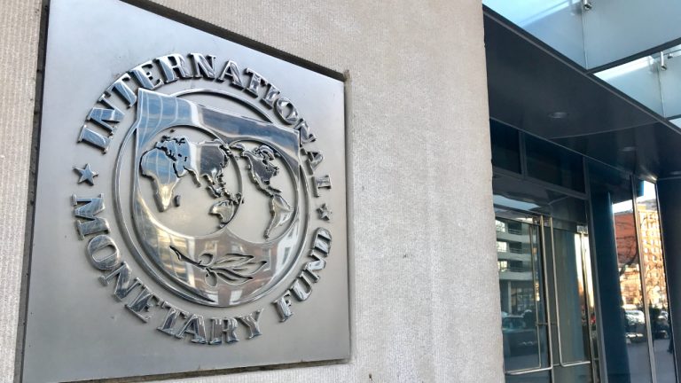 You are currently viewing IMF Voices Concerns Over El Salvador Making Bitcoin Legal Tender