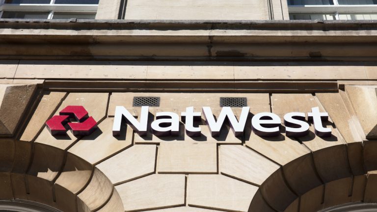 You are currently viewing British Bank Natwest Imposes Daily Limit on Transfers to Cryptocurrency Exchanges Over Fraud Concerns