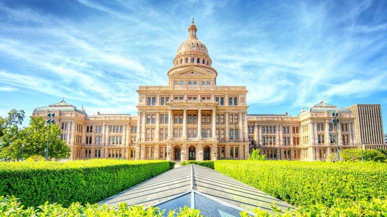 You are currently viewing Texas Announces State-Chartered Banks Can Provide Cryptocurrency Custody Services