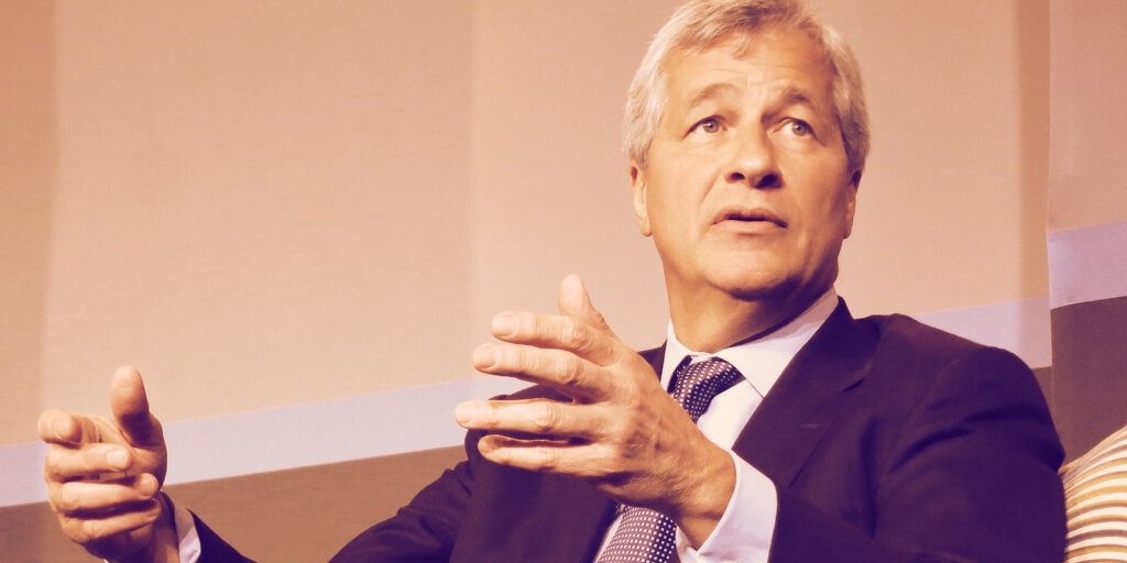 You are currently viewing JP Morgan Gives Wealth Management Clients Access to Bitcoin, Ethereum Funds