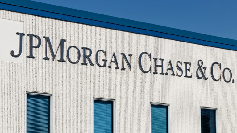 You are currently viewing JPMorgan Says a Lot of Clients See Cryptocurrency as Asset Class and Want to Invest