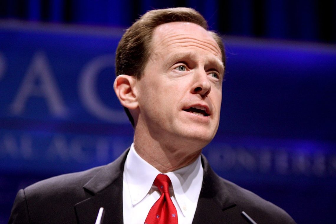 You are currently viewing Senator Pat Toomey invested in Bitcoin and Ethereum thanks to Grayscale