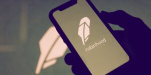 Robinhood Stock Closes Rocky First Week of Trading Down 7.5%