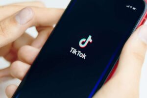 Read more about the article Tik Tok bans the promotion of cryptocurrencies