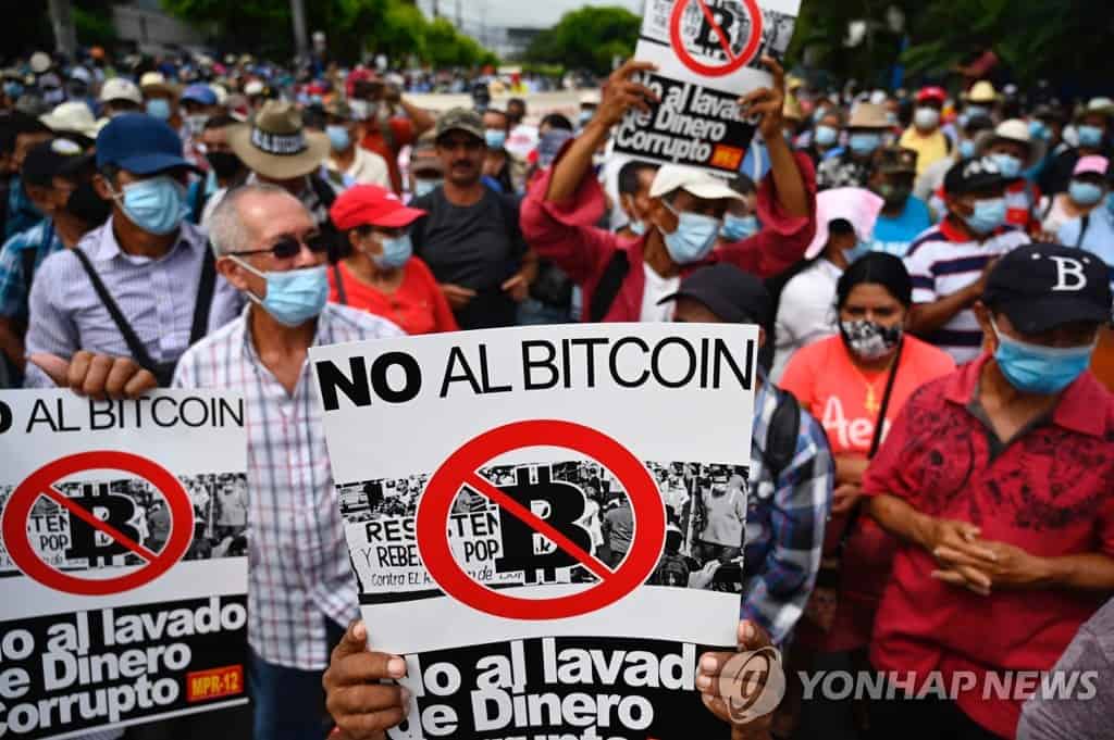 You are currently viewing Massive Anti Bitcoin Protests Fill The Streets of El Salvador