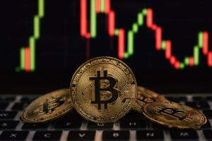 Read more about the article Bitcoin and Polkadot Price Analysis and Trends