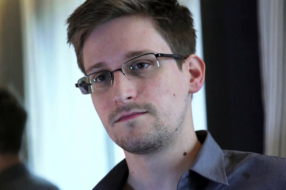 Read more about the article For Edward Snowden, OnlyFans could use Bitcoin