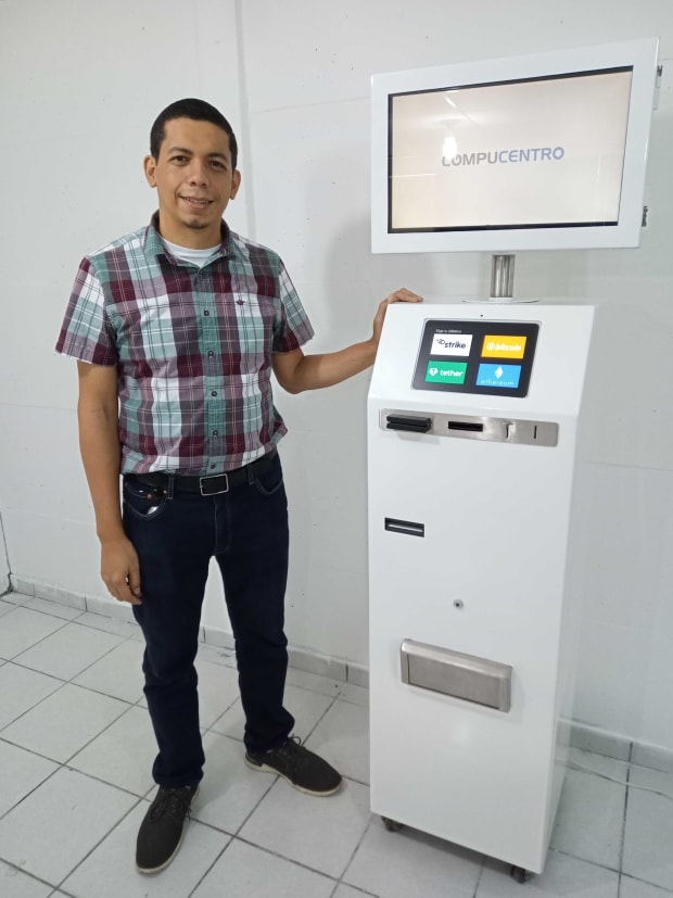 You are currently viewing K1, The First Bitcoin ATM Designed And Built In El Salvador