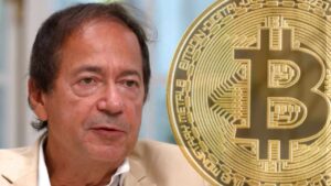 Read more about the article Billionaire John Paulson Warns Cryptocurrencies Will Be Worthless, Bitcoin Too Volatile to Short