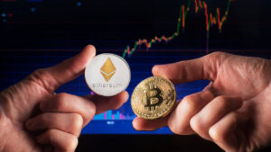 Read more about the article Analyst Predicts Crypto Bull Market: $100K Bitcoin, $5K Ethereum Is Path of Least Resistance