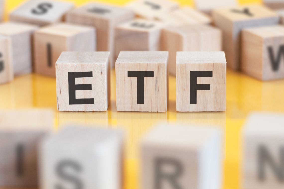 You are currently viewing Will the SEC approve the first Bitcoin ETF in October?