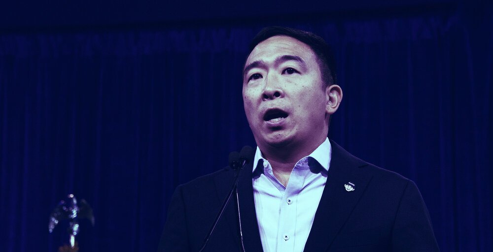 You are currently viewing Andrew Yang and Bankless DAO Release NFT to Support Forward Party