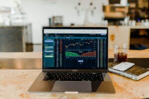 Read more about the article What do I need to be a successful trader?