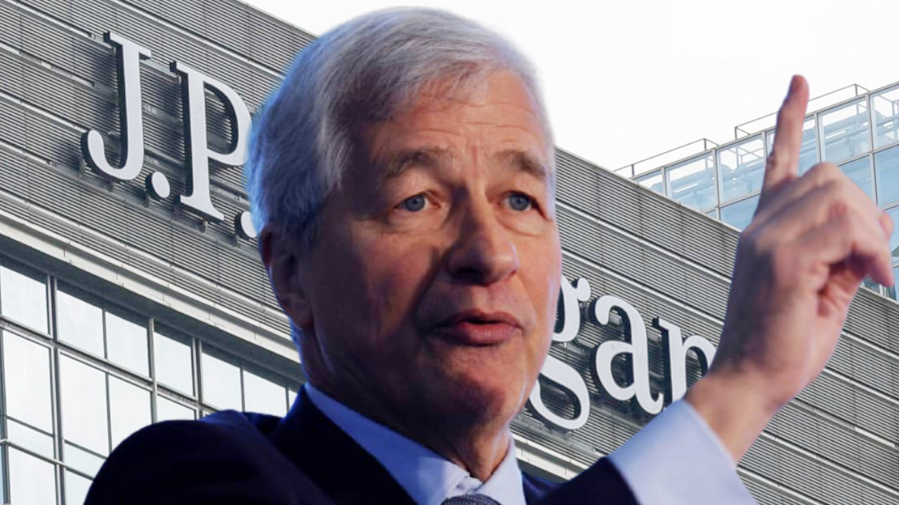 You are currently viewing JPMorgan CEO Jamie Dimon Warns People to Be Careful When Investing in Crypto Citing ‘No Intrinsic Value’