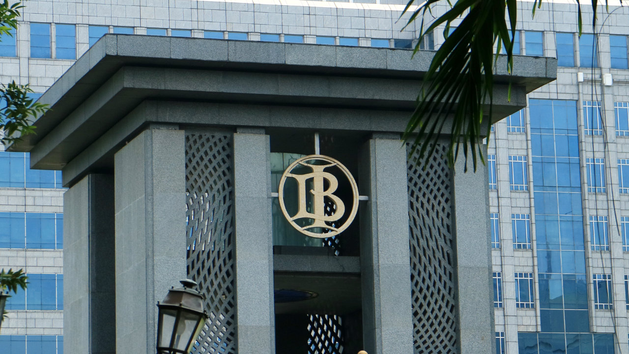 You are currently viewing Indonesia’s Central Bank Considers Issuing Digital Currency to ‘Fight’ Crypto