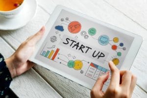 Crypto startups win over Silicon Valley professionals