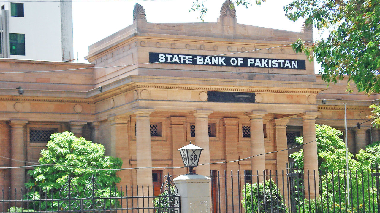 You are currently viewing Pakistan’s Central Bank Decides to Completely Ban Cryptocurrency: Report