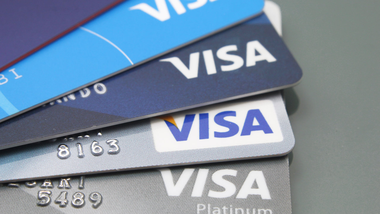 You are currently viewing Visa Partners With Over 65 Crypto Platforms — Crypto-Linked Card Usage Soars Despite Price Volatility