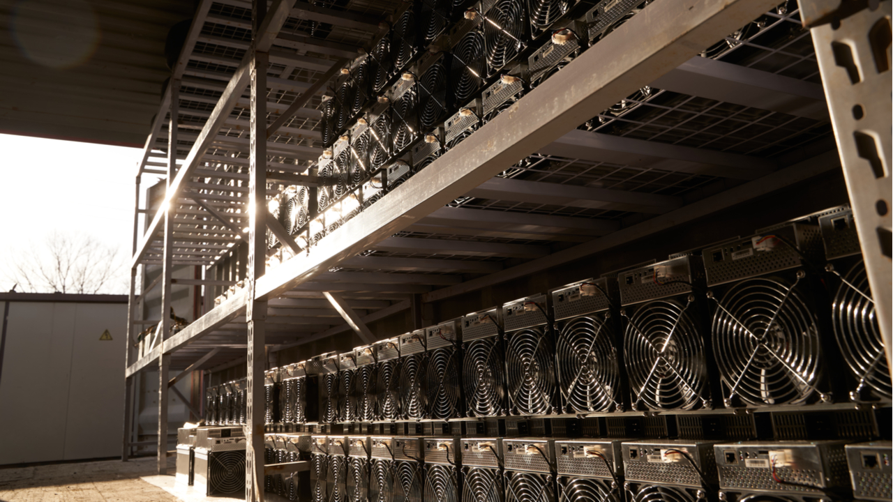 You are currently viewing Kazakhstan Cracks Down on Illegal Mining, Busts 13 Crypto Farms