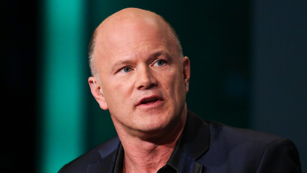 You are currently viewing Billionaire Mike Novogratz Says ‘People Have Realized Crypto Is Really Popular’ — Expects Softer Stance From Lawmakers