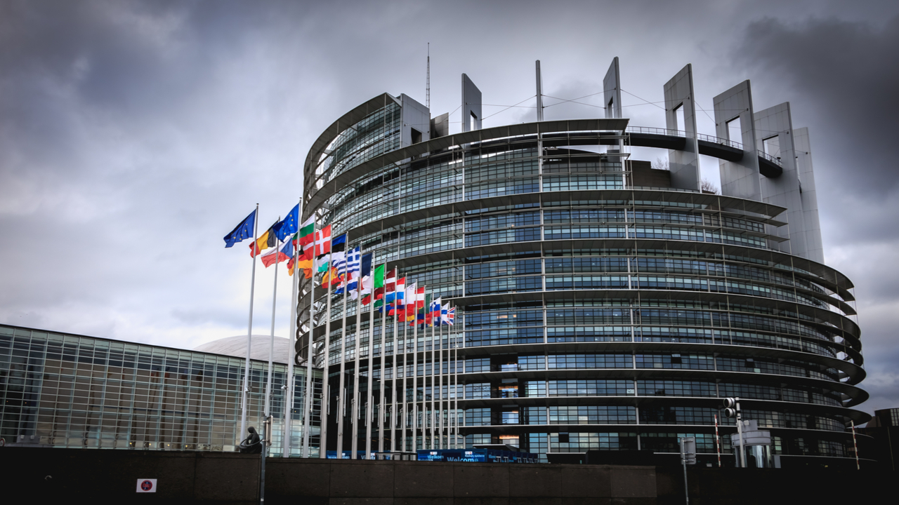 You are currently viewing MiCA Amendments Proposed Last Minute Revive Threat of EU Ban on Bitcoin, Report Reveals