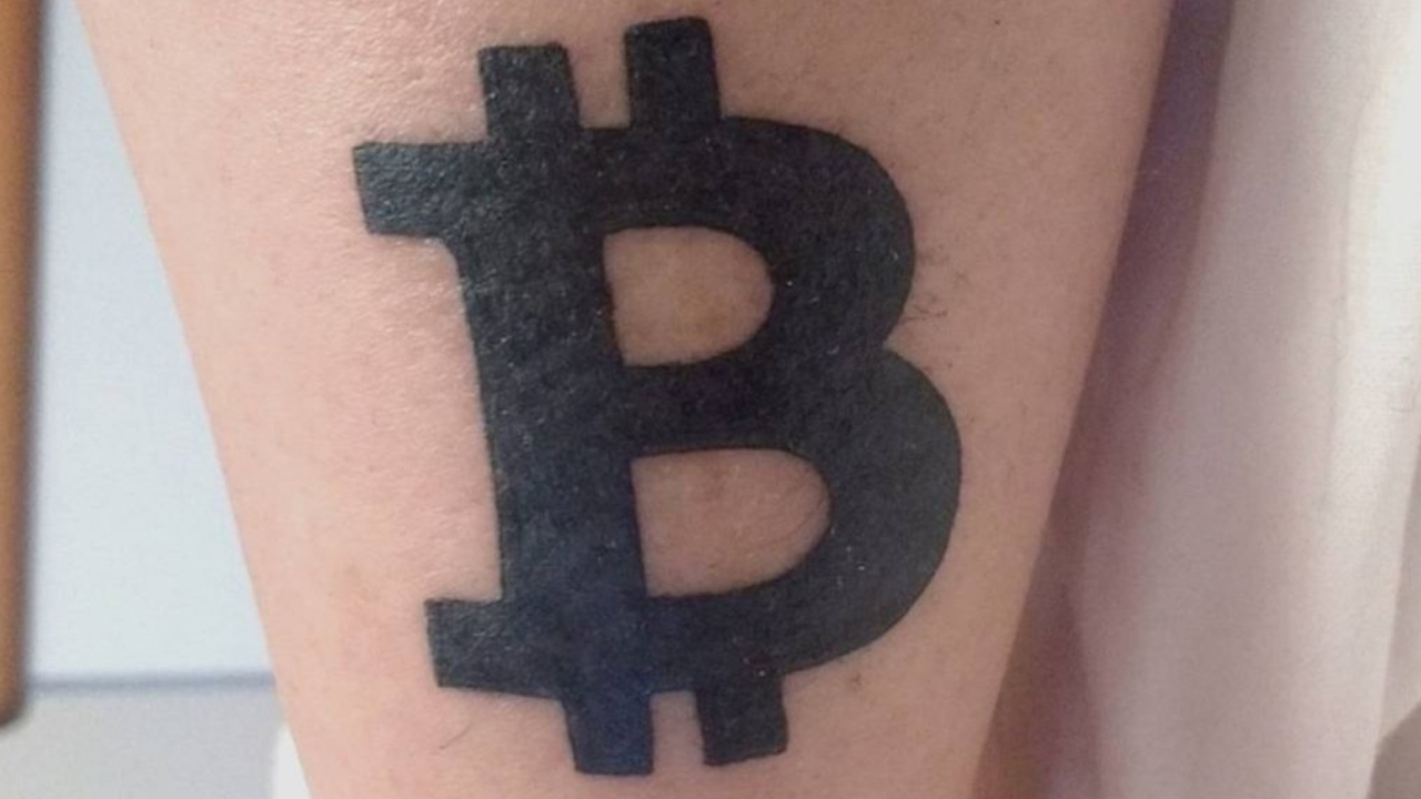 You are currently viewing Bitcoin Ink: Study Shows Interest in ‘Crypto Tattoos’ Jumped 222% in the Past Year