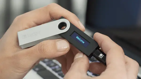 Read more about the article Ledger Nano S Wallet Review