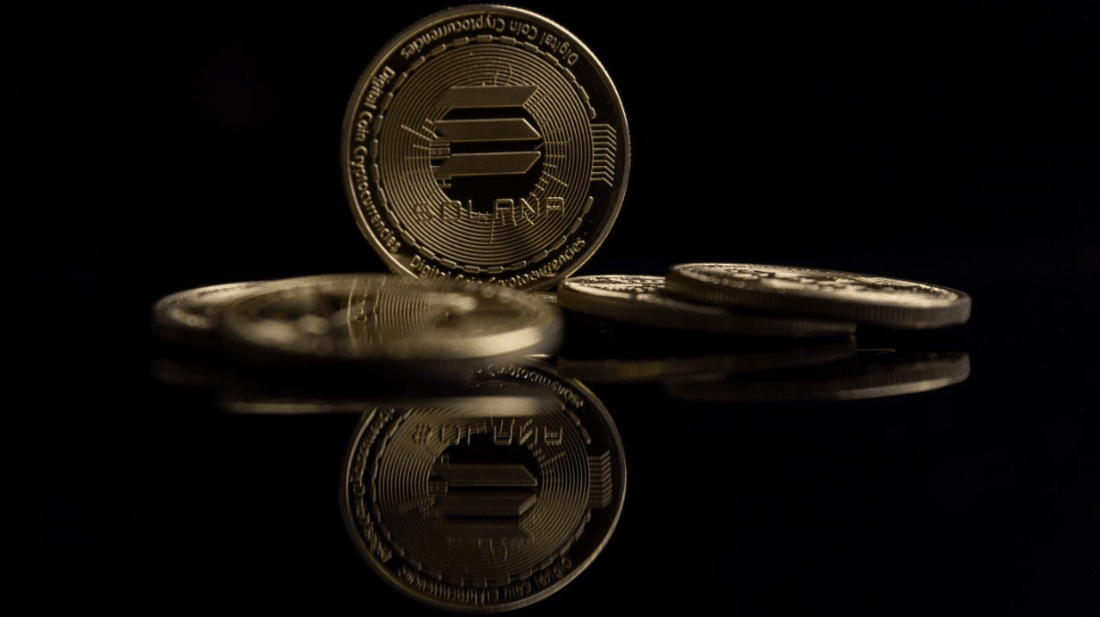 Solana, Borroe Finance, and Dogecoin dominate Altcoin open interest surge