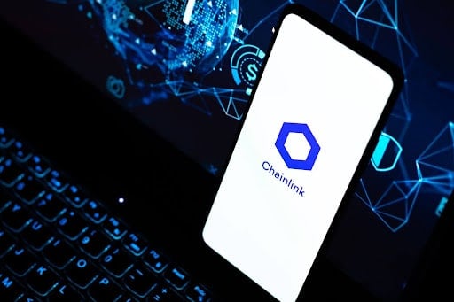 You are currently viewing Chainlink’s Exchange Supply Drops to Four-Year Low; Quant and Borroe Finance Popularity Spike