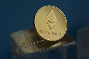 Ethereum Surges to 22-Month High, Time to Pump or Dump ETH?