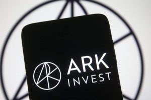 Read more about the article Investment Boom: ARK 21Shares Bitcoin ETF attracts record inflows