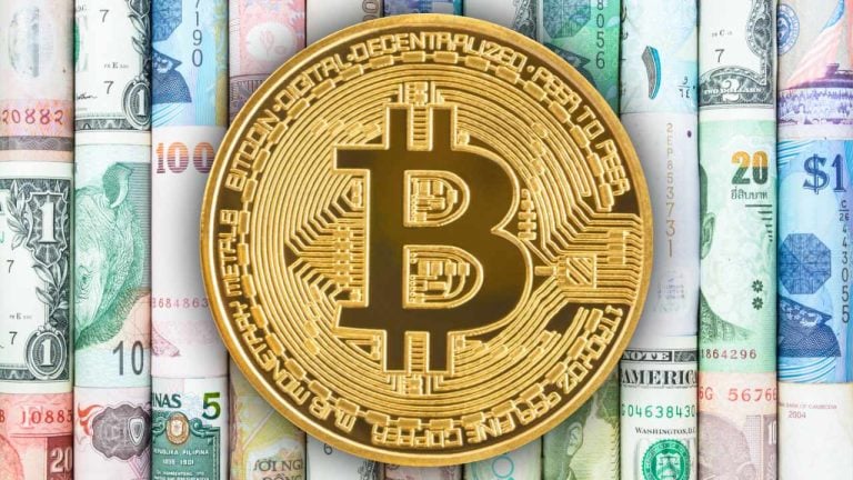 You are currently viewing Bloomberg Strategist Sees Bitcoin as Global Alternative Currency — Warns Stock Market Drawdown Could Impact BTC