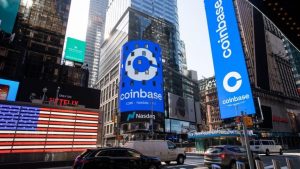 Read more about the article Coinbase Aims to Raise $1 Billion Through Convertible Bond Sale as Shares Spike