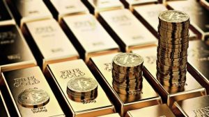 Bitcoin vs Gold: Peter Brandt Asks Peter Schiff to Put Things in Broader Perspective