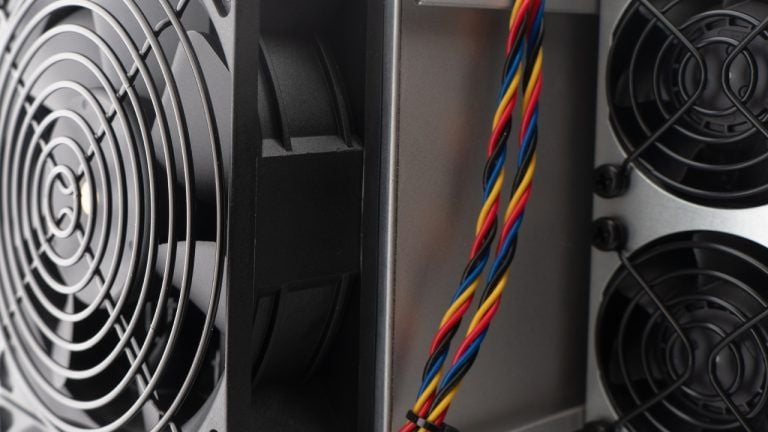 You are currently viewing Bitcoin Miner Argo Blockchain Secures $8.3 Million From an Institutional Investor