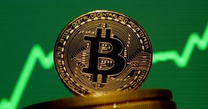 Read more about the article Cantor Fitzgerald CEO says Bitcoin should be treated as a commodity like gold and oil