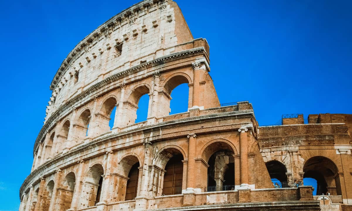 You are currently viewing Investors Mock Italian Government’s Move to Raise Crypto Taxes to 42%