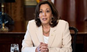 Read more about the article Kamala Harris Advocates for Pro-Crypto Regulations but Fails to Provide Details Again