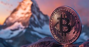 Read more about the article StanChart predicts Bitcoin to reach $73K pre-election as ETF inflows, MicroStrategy stock surge