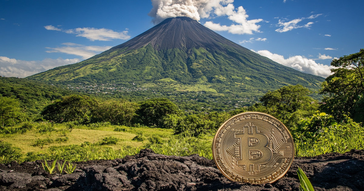 You are currently viewing El Salvador doubles down on Bitcoin, defies IMF concerns