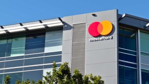 Read more about the article Mastercard Unveils Groundbreaking Innovation for Cross-Border Payments: Is XLM or XRP Involved?