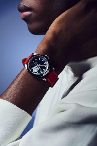 Read more about the article JMJ Mach: Revolutionizing luxury watches with blockchain and NFTs