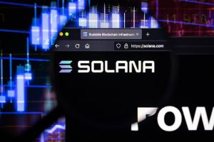 Read more about the article Solana (SOL) Gains Institutional Interest Worth Millions as U.S. Voting Starts