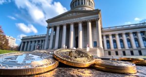 Read more about the article Senate, House lawmakers reintroduce Bitcoin Act legislation to accumulate 1 million BTC