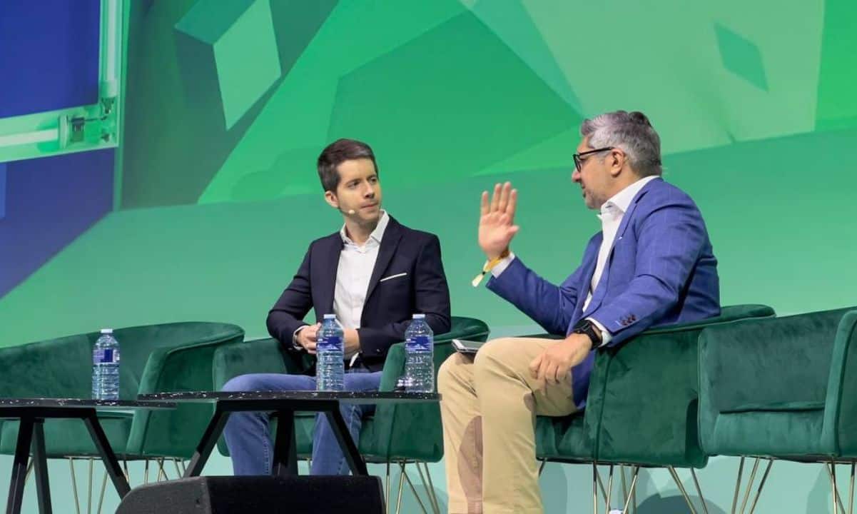 You are currently viewing Institutions Are Coming to Bitcoin This Cycle: Crypto.Com COO Live at Paris Blockchain Week