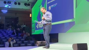 Read more about the article Cardano Founder Claims He Rejected El Salvador Proposal Over Gang Links